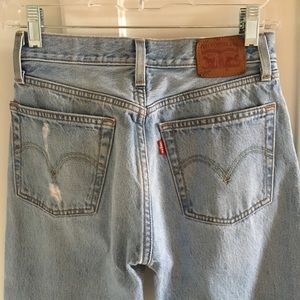 Levi’s 501 original light wash jeans sz 25